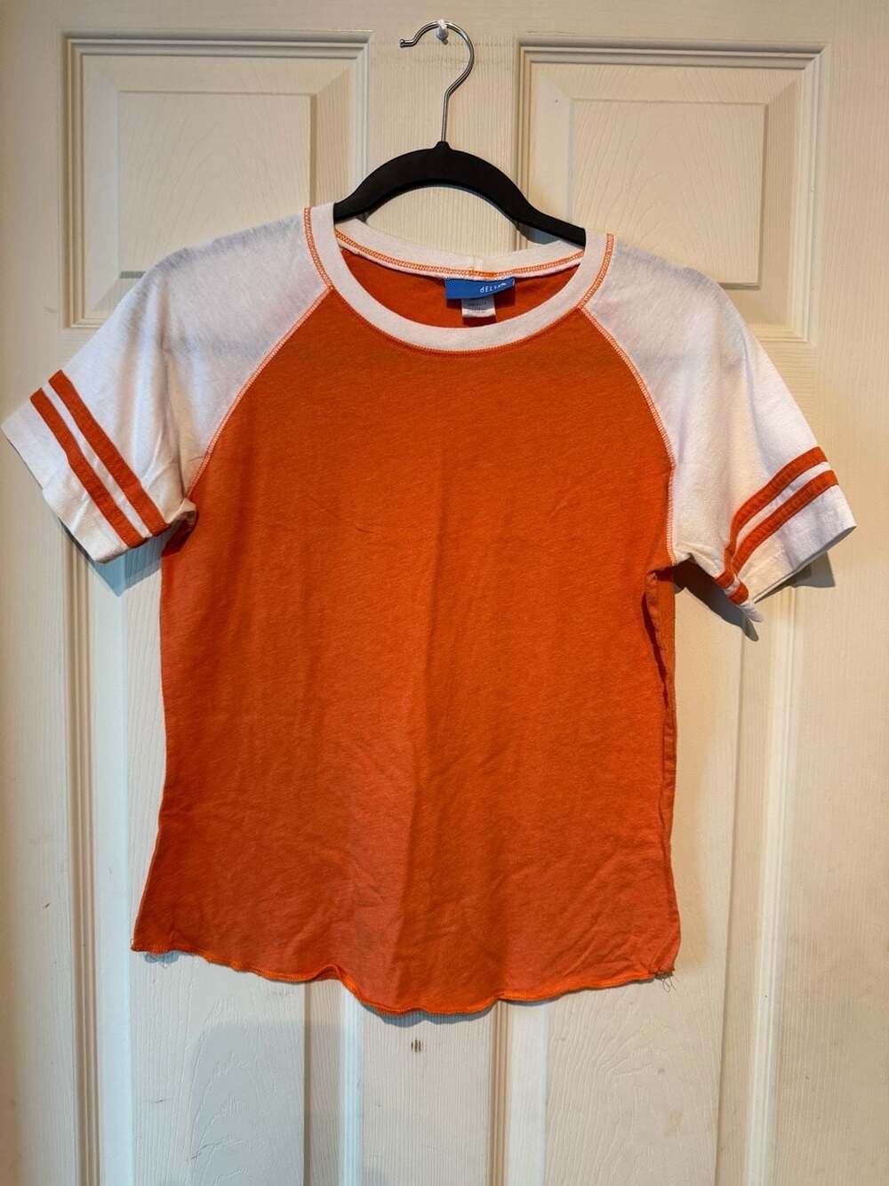 Y2K Delia's Vintage Raglan T-Shirt Size L Orange White Striped Sleeves